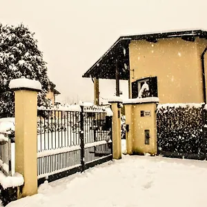 villa verde bed&breakfast Uggiate